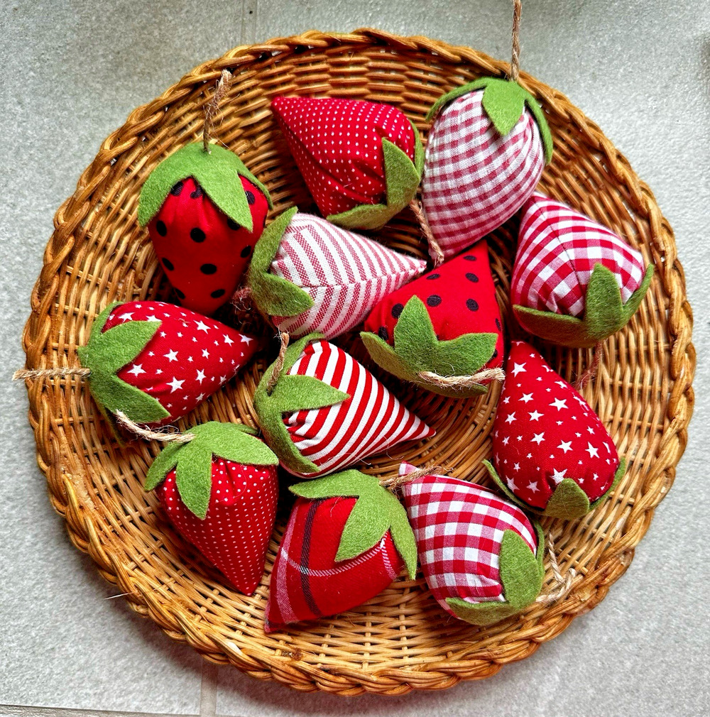 Handmade Group of 12 Primitive Fabric Strawberries Bowl Fillers Reds
